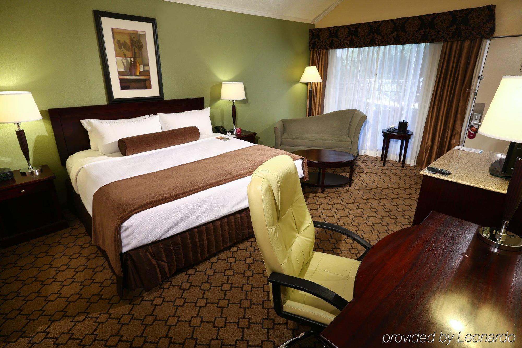 Wyndham Oklahoma City Phòng bức ảnh